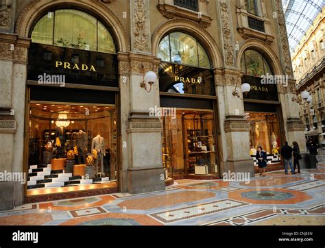 negozio prada via brembo milano|Prada Milano: negozi e punti vendita Prada Milano, rivenditori Prada.